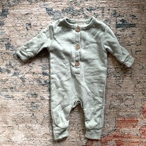 Eadaie mint jumpsuit